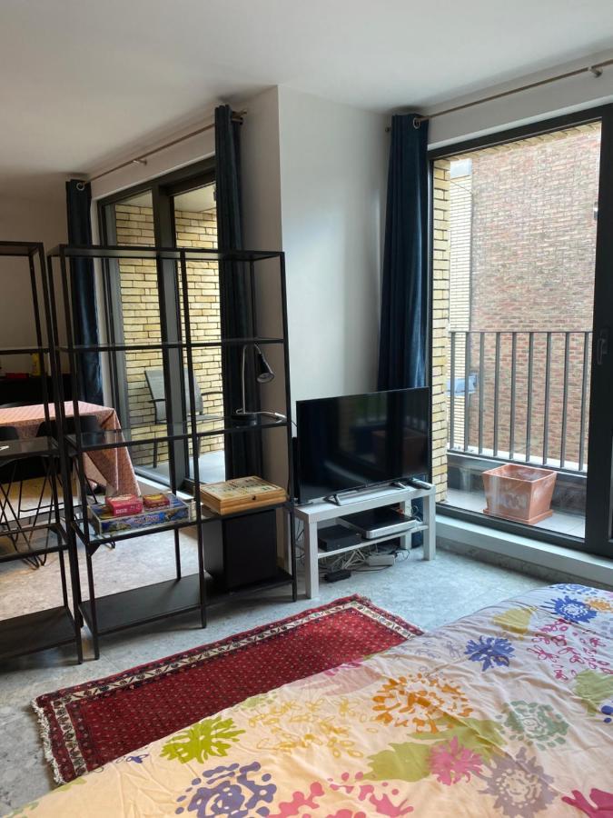 Studio Near Shopping K In K New Bright And Central Kortrijk Exterior foto