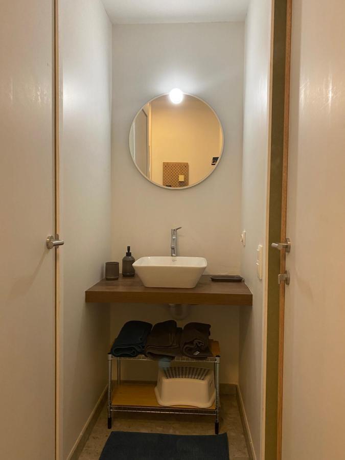 Studio Near Shopping K In K New Bright And Central Kortrijk Exterior foto